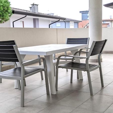 Appartamenti Torre Bianca Lignano Sabbiadoro Buitenkant foto