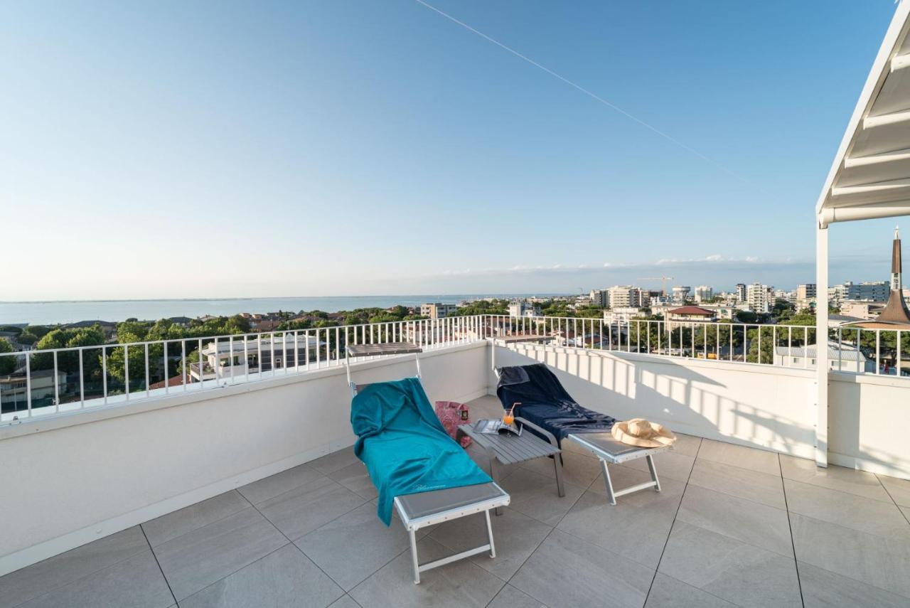 Appartamenti Torre Bianca Lignano Sabbiadoro Buitenkant foto