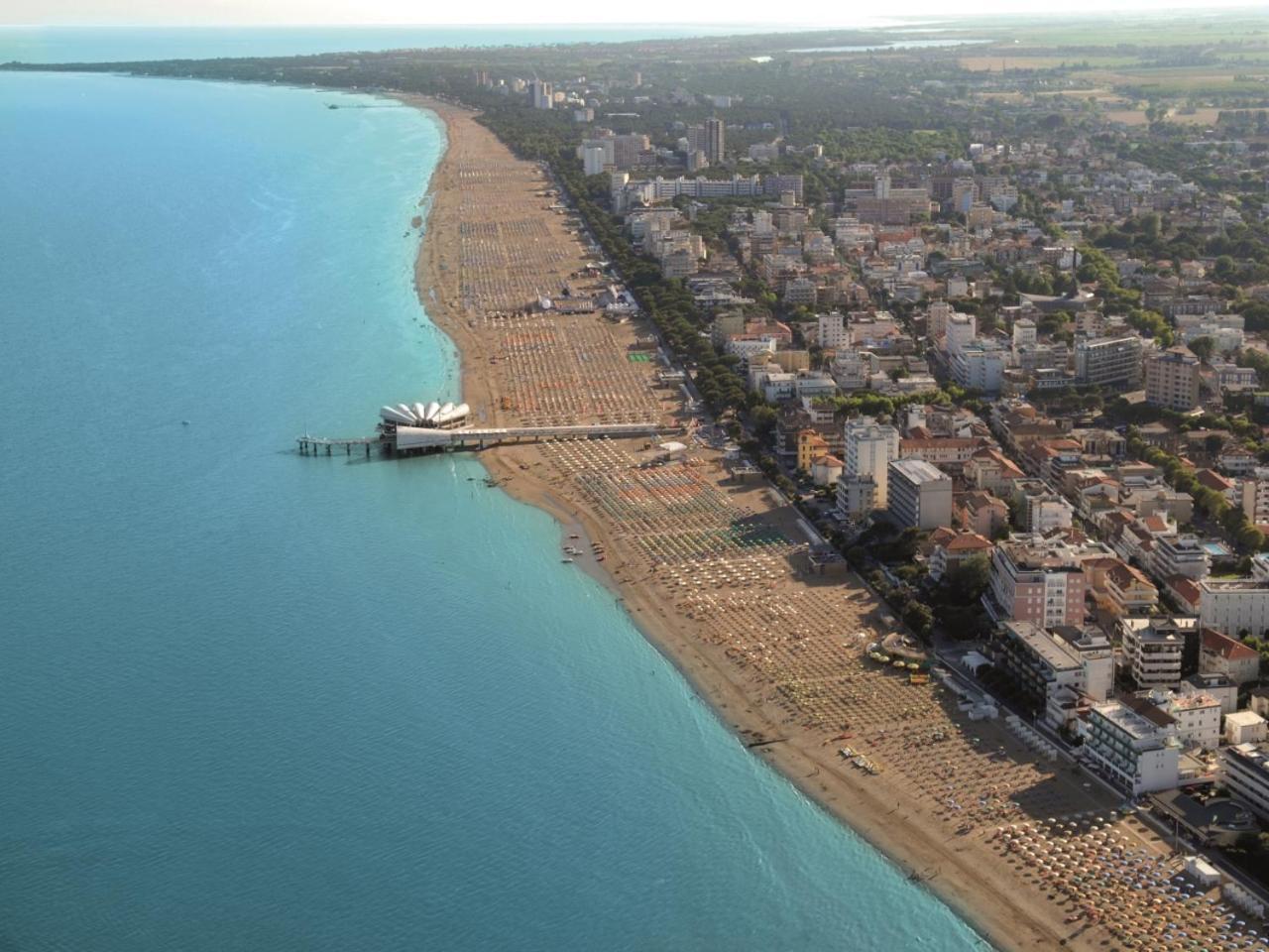 Appartamenti Torre Bianca Lignano Sabbiadoro Buitenkant foto